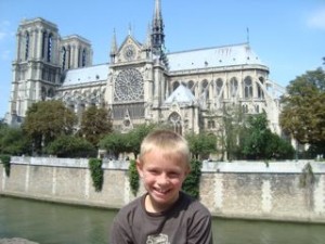 Teun near the Notre Dame